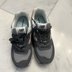 Never Worn New Balance Womens size 7.5